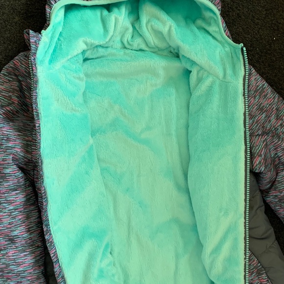 Girls winter jacket - Picture 2 of 2